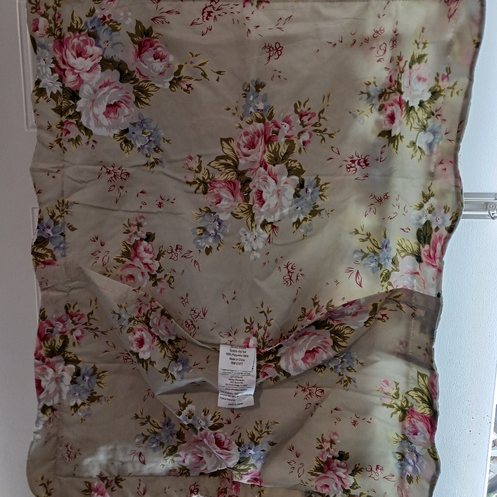 2 New! Pillowcases Winston brand Pink White & Green,Blue,Size 20"×26",Gift it.🎁 - Picture 8 of 13